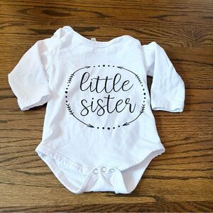 🍭6/$30 Little Sister Boho Black and White Long Sleeve Onesie - 80cm / 12-18 m